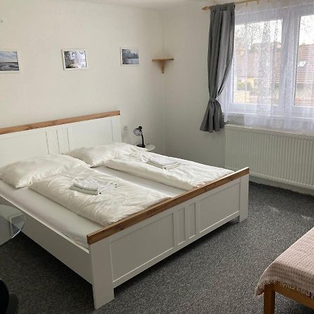 Penzion U Thuje Třeboň Exteriör bild